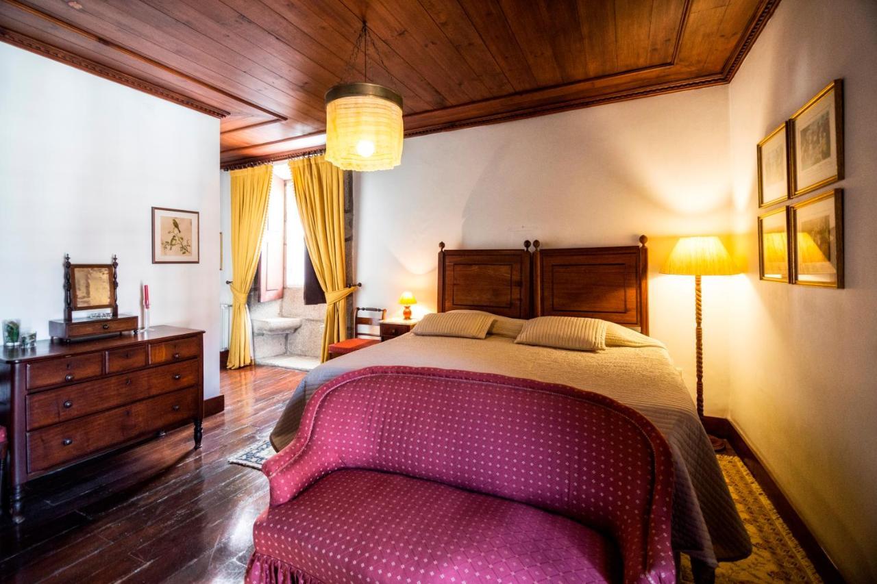 Casa Nobre Do Correio-Mor Bed & Breakfast Ponte da Barca Exterior photo