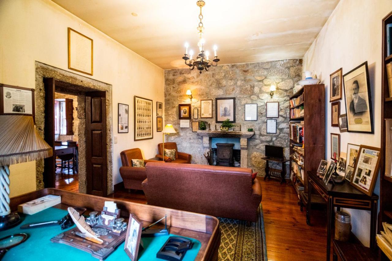 Casa Nobre Do Correio-Mor Bed & Breakfast Ponte da Barca Exterior photo