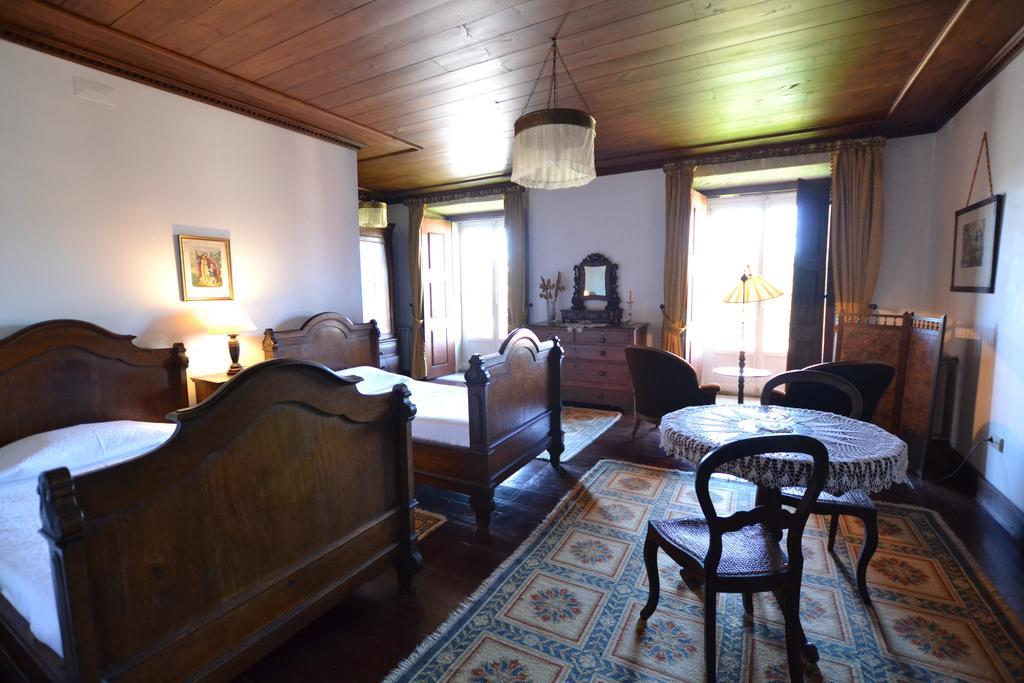 Casa Nobre Do Correio-Mor Bed & Breakfast Ponte da Barca Exterior photo